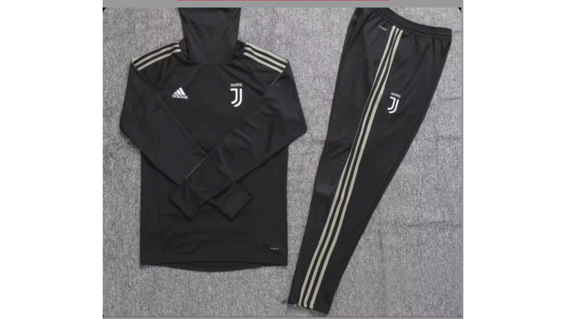Kit Entrenamiento Juventus