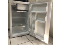 mini-refrigerador-frigidaire-small-1