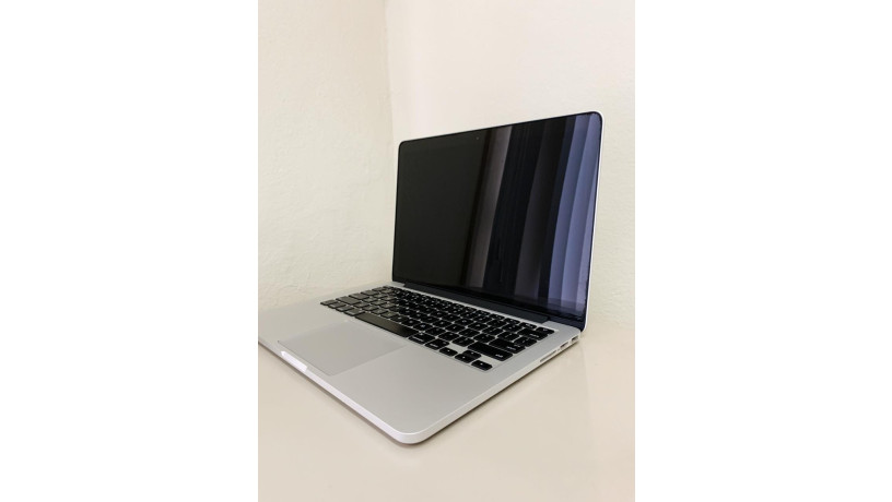 venta-macbook-pro-retina-13-inch-early-2015-big-0