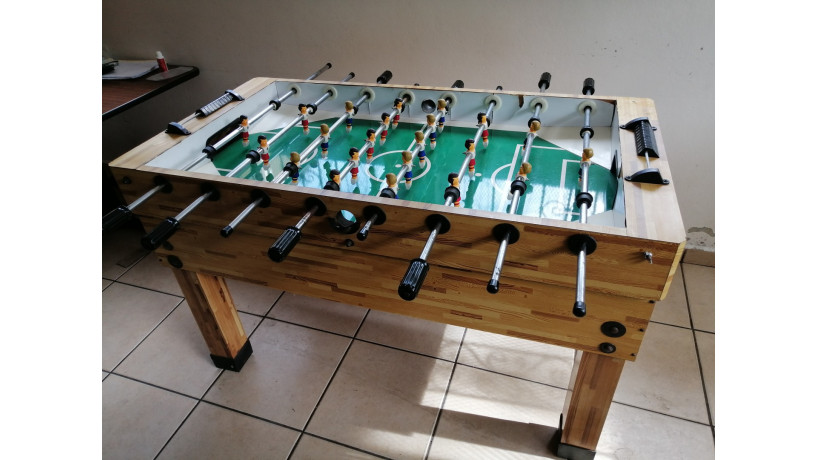 Mesa de Futbolito / Foosball table