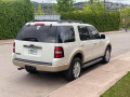 ford-explorer-2009-small-4