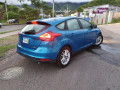 ford-focus-2015-hatchback-small-2