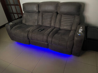 Sofa reclinable eléctrico